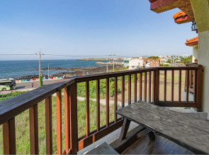 Jeju New HaeAn PungGyeong Pension