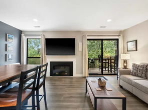 Top Notch Condo for 6