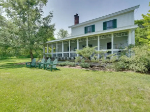 Waterfront Schroon Lake Home w/ Boat Dock!