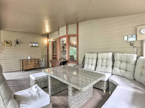 Family Home in Georgetown: Walk to Town & Railroad