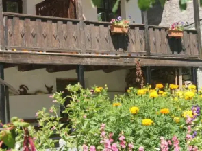 Villa Mestia Hotel