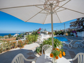 Rouladina Apt 5 in Stalos
