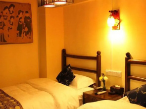 Lijiang Time Walk Inn