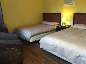 Stampeder Motel