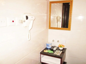 New Chung King Mansion Guest House (Tower C)