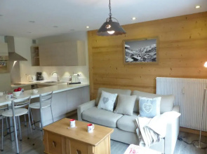 Appartement La Clusaz, 2 pièces, 4 personnes - FR-1-437-52