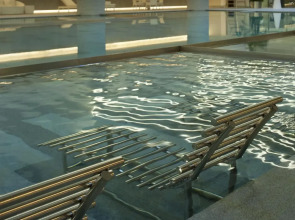 HUALUXE Shanghai Twelve at Hengshan by IHG