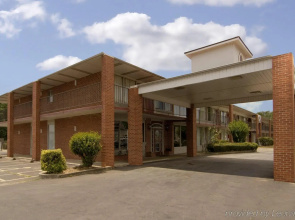 Americas Best Value Inn & Suites