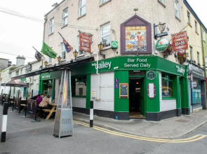 The Bailey Bar  Lounge