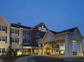 Country Inn & Suites by Radisson, Fond du Lac, WI