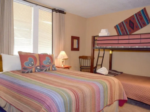 Dos Rios Retreat