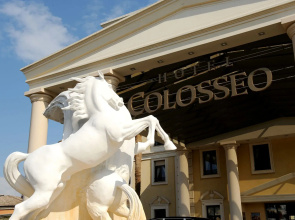Europa-Park Erlebnis-Resort, Hotel Colosseo