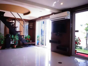 TT Naiyang Beach Phuket