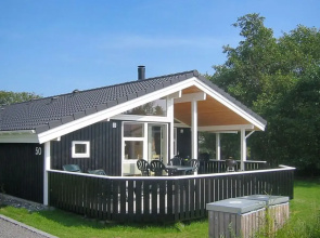 "Swanhild" - 700m from the sea in Lolland, Falster and Mon