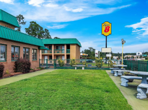 Super 8 by Wyndham Columbia SC / Ft. Jackson