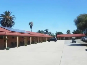 Finley Palm Motor Inn