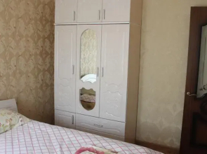 Houseroom J