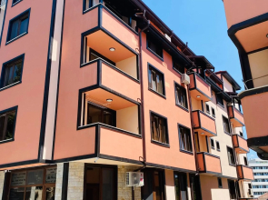 Babylon Park Apartment