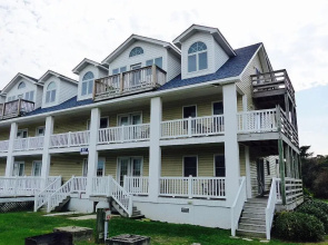 A Salty Escape 2 Bedrooms 2 Bathrooms Condo