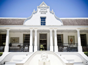 Grand Dedale Country House