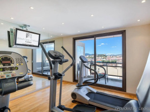 Отель Barriere Le Gray d'Albion