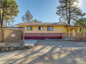 2 Mi to Dtwn: Prescott Gem w/ Patio & Views!