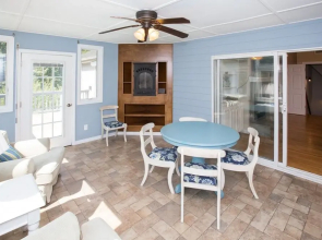 Three Mermaids Private Home - 4 Br Home