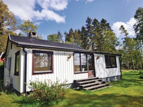 Stunning Home in Uddevalla With 2 Bedrooms and Wifi
