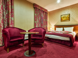 Yantra Grand Hotel -Sharlopov Hotels