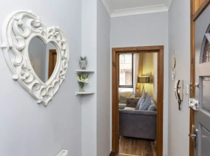 Stylish 1 Bedroom Apartment-ground Floor