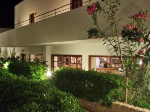 Amazones Village Suites