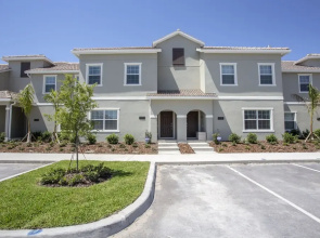 Sanitized! Gorgeous Family Getaway 4Bd Home w/ Pool Close to Disney 4983