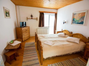 Silver Villa
