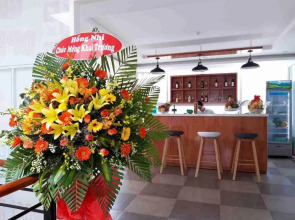 Maple Leaf Hotel & Apartment