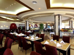 Rehana Royal Beach Resort - Aquapark & Spa