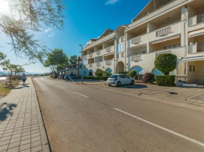 Stunning Apartment in Turanj, Biograd na mo With Wifi and 1 Bedrooms