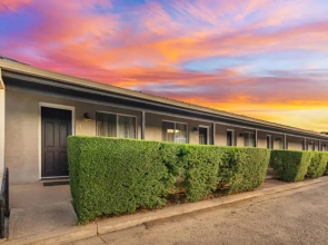 Burringa Motel
