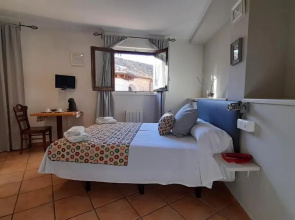 Hostal La Campana