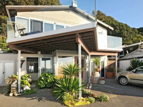 Kapiti Waves Bed & Breakfast