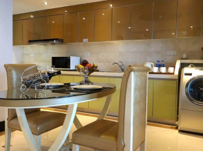 South & North International Apartment