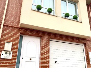 Key House