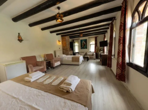 Antik Manastir Butik Otel