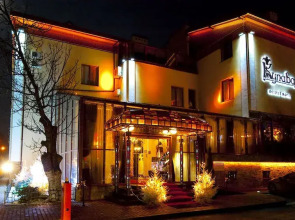 Deluxe Hotel «Купава»