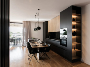 3BD Beachfront Athens Riviera Apartment by TheOlon