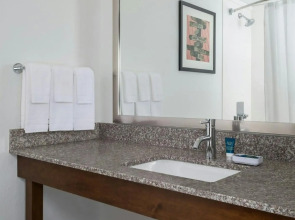 Four Points by Sheraton Buffalo Grove