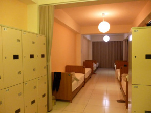 Tavern L Hostel