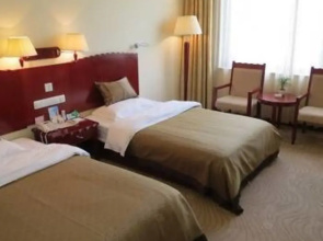 Xinkaitong Hotel Ruili