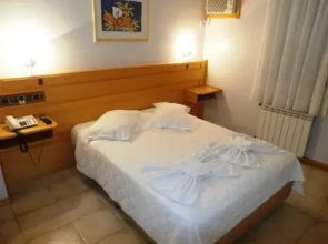Icaropê Hotel