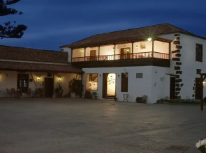 Hotel Rural Finca Sulula