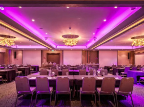 Crowne Plaza Limassol by IHG